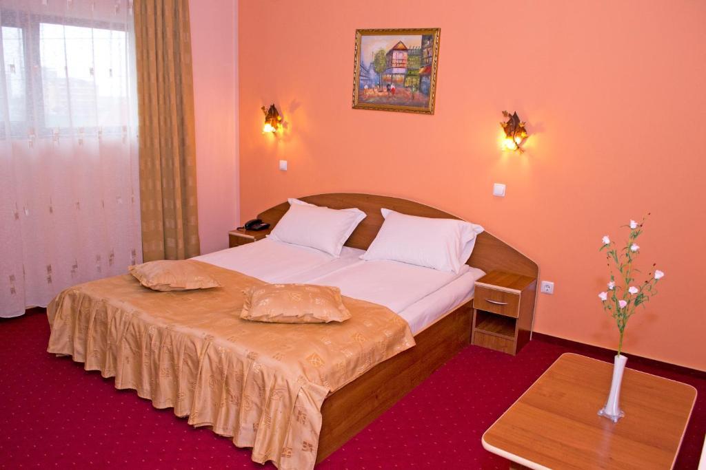 Hotel Xemar Arad Room photo